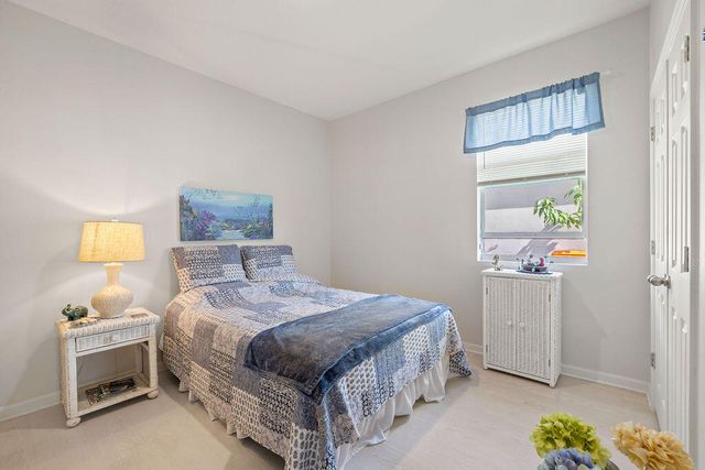 2165 SW Hawk River Dr Drive SW, Vero Beach, FL 32962