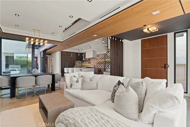 426 Marguerite, Corona Del Mar, CA 92625