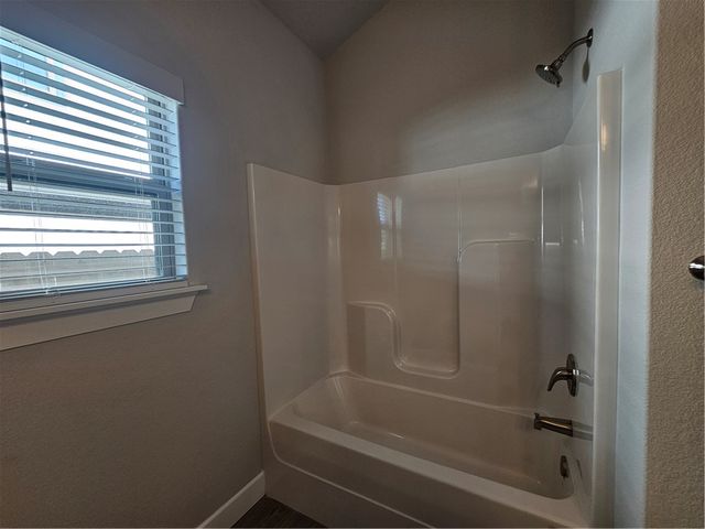 224 S Maroon Avenue, Fayetteville, AR 72704