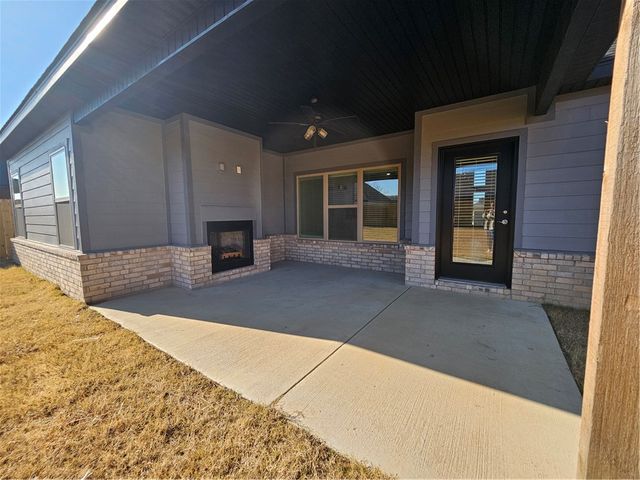 224 S Maroon Avenue, Fayetteville, AR 72704