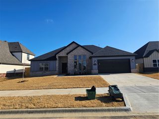 224 S Maroon Avenue, Fayetteville, AR 72704