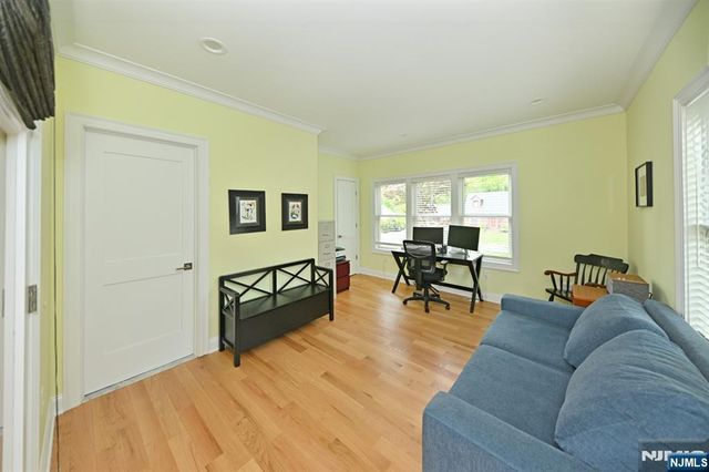11 Lincoln Avenue, Westwood, NJ 07675