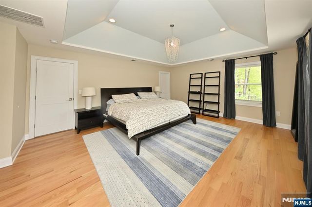 11 Lincoln Avenue, Westwood, NJ 07675