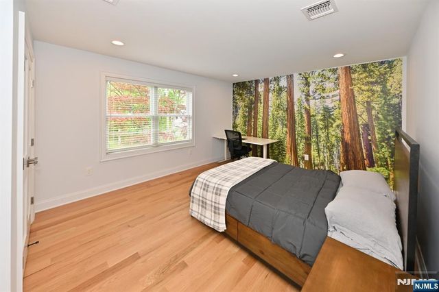 11 Lincoln Avenue, Westwood, NJ 07675