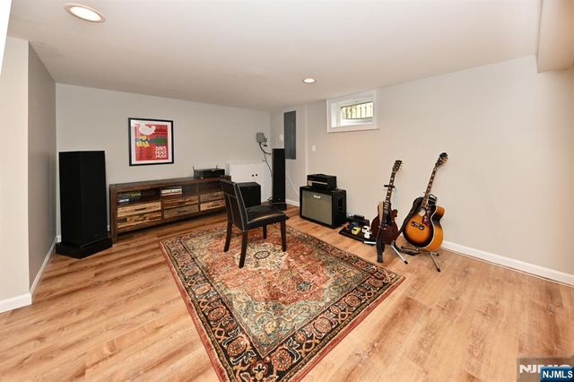 11 Lincoln Avenue, Westwood, NJ 07675
