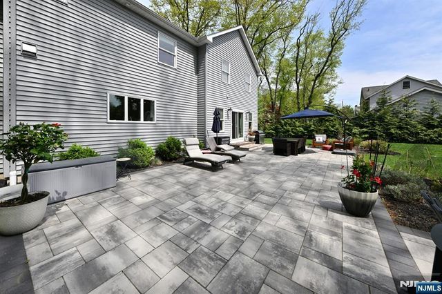 11 Lincoln Avenue, Westwood, NJ 07675