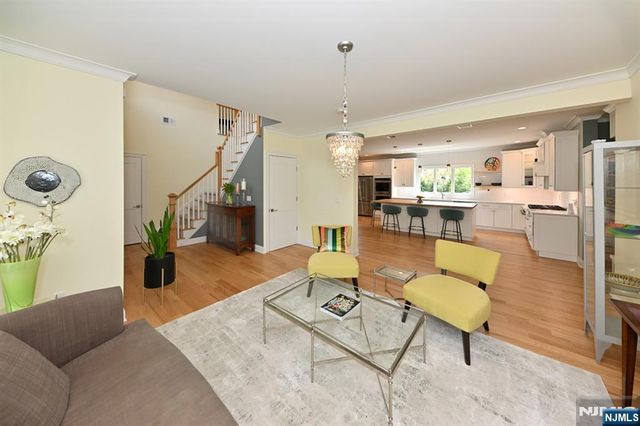 11 Lincoln Avenue, Westwood, NJ 07675