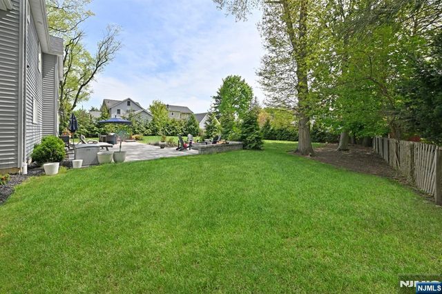 11 Lincoln Avenue, Westwood, NJ 07675