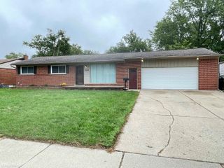 11100 Erdmann Road, Sterling Heights, MI 48314