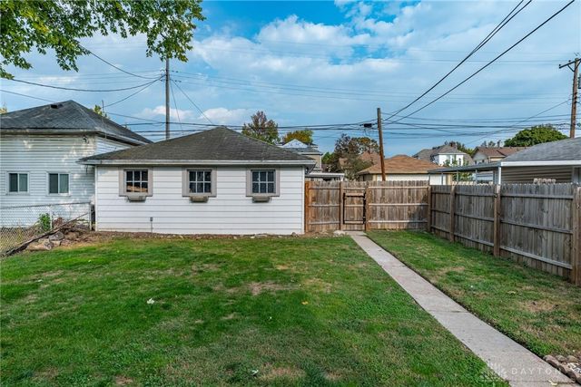 209 E Pease Avenue, Dayton, OH 45449