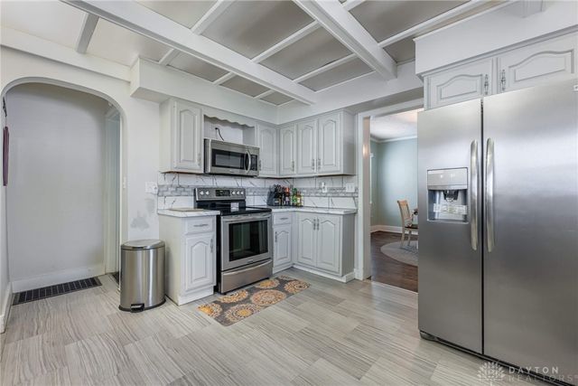 209 E Pease Avenue, Dayton, OH 45449