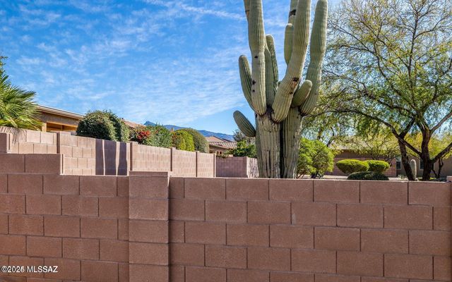 13845 E Poelstra Street, Vail, AZ 85641