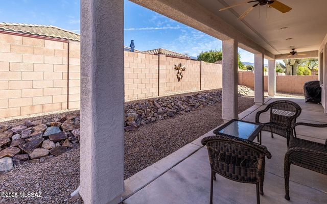 13845 E Poelstra Street, Vail, AZ 85641