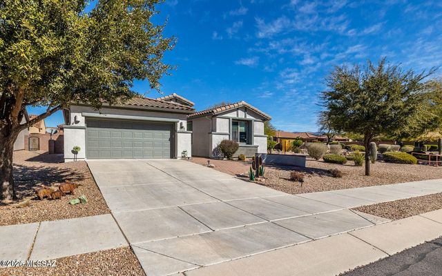 13845 E Poelstra Street, Vail, AZ 85641