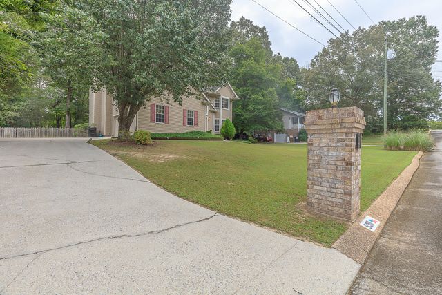 5311 Kellys Point, Ooltewah, TN 37363