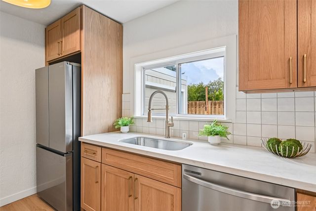 10522 22nd Avenue E, Tacoma, WA 98445
