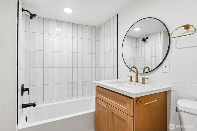 10522 22nd Avenue E, Tacoma, WA 98445