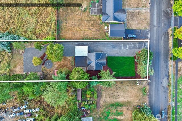 10522 22nd Avenue E, Tacoma, WA 98445