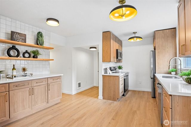 10522 22nd Avenue E, Tacoma, WA 98445