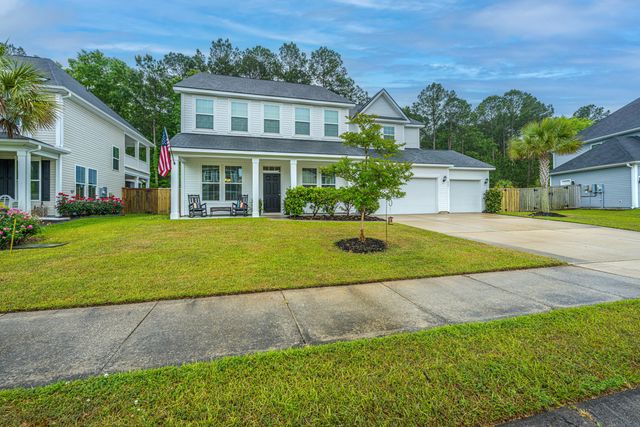 417 Stonefield Circle, Moncks Corner, SC 29461