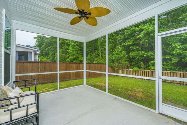 417 Stonefield Circle, Moncks Corner, SC 29461