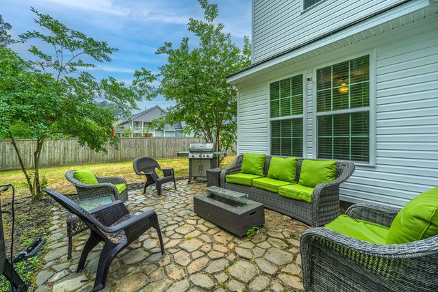 417 Stonefield Circle, Moncks Corner, SC 29461
