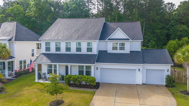 417 Stonefield Circle, Moncks Corner, SC 29461