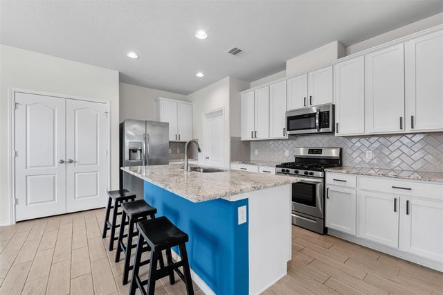 40606 Guillemont Lane, Magnolia, TX 77354