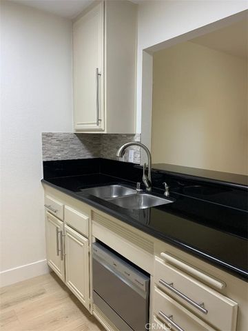 4 Pica Flor, Rancho Santa Margarita, CA 92688