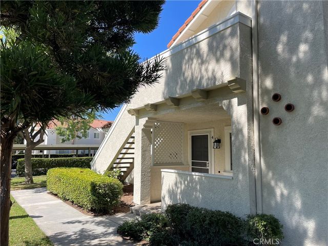 4 Pica Flor, Rancho Santa Margarita, CA 92688