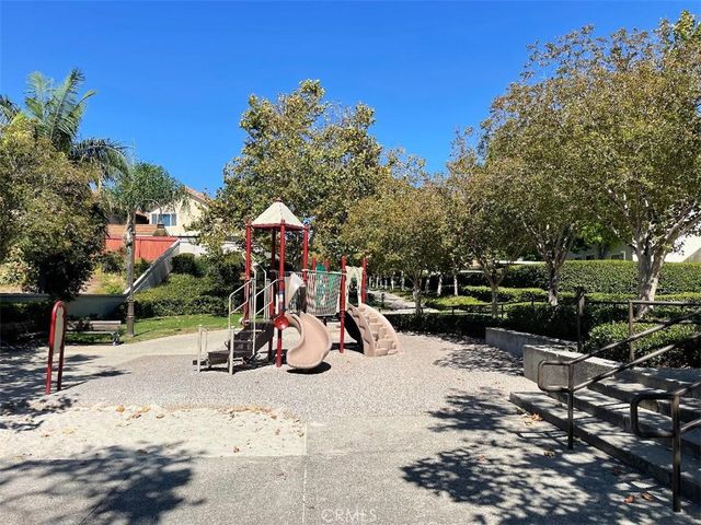 4 Pica Flor, Rancho Santa Margarita, CA 92688