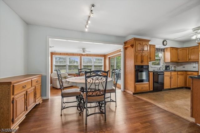 320 Garretson Rd, Bridgewater Twp., NJ 08807