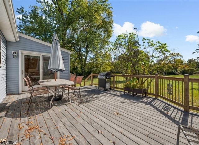 320 Garretson Rd, Bridgewater Twp., NJ 08807