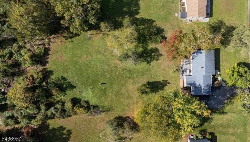 320 Garretson Rd, Bridgewater Twp., NJ 08807 — photo 3