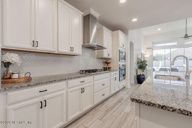 575 PARK LAKE Drive, Ponte Vedra, FL 32081