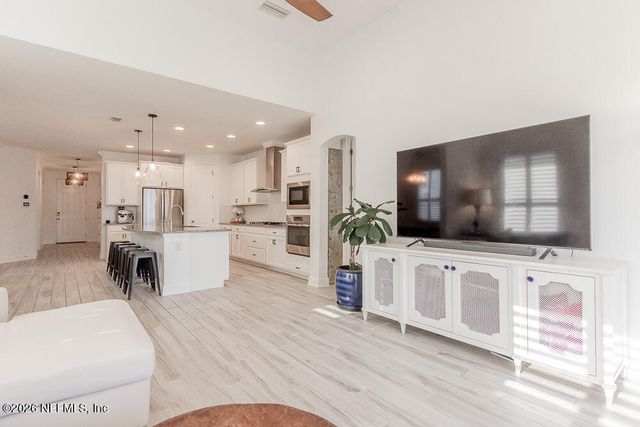 575 PARK LAKE Drive, Ponte Vedra, FL 32081