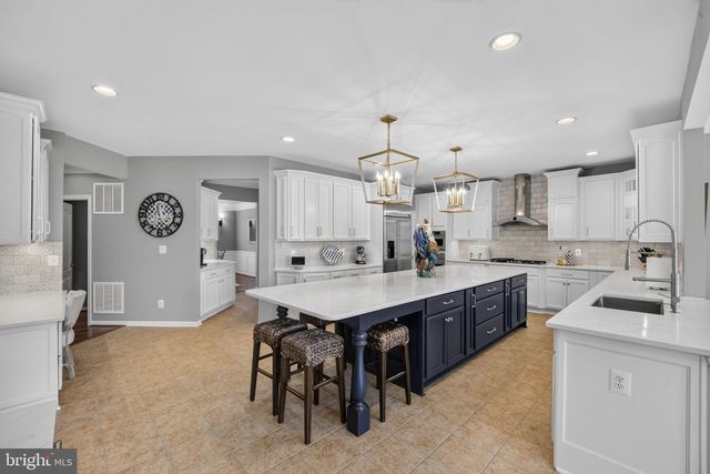 16545 LEVADE DR, Leesburg, VA 20176