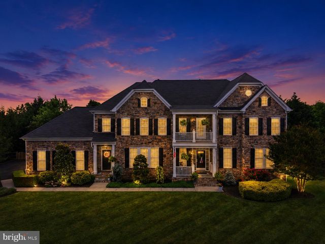 16545 LEVADE DR, Leesburg, VA 20176