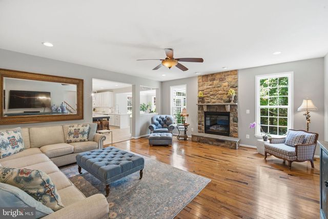 16545 LEVADE DR, Leesburg, VA 20176