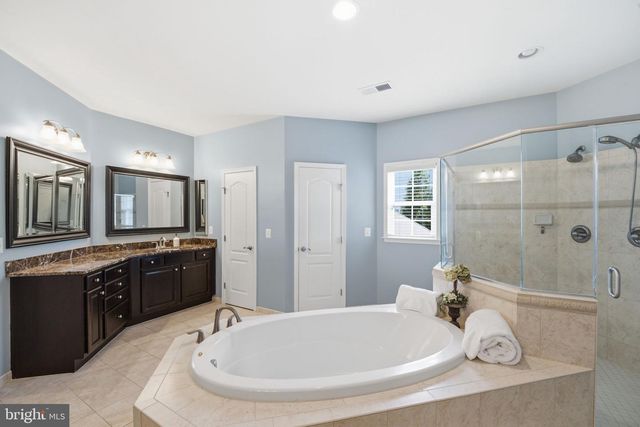 16545 LEVADE DR, Leesburg, VA 20176