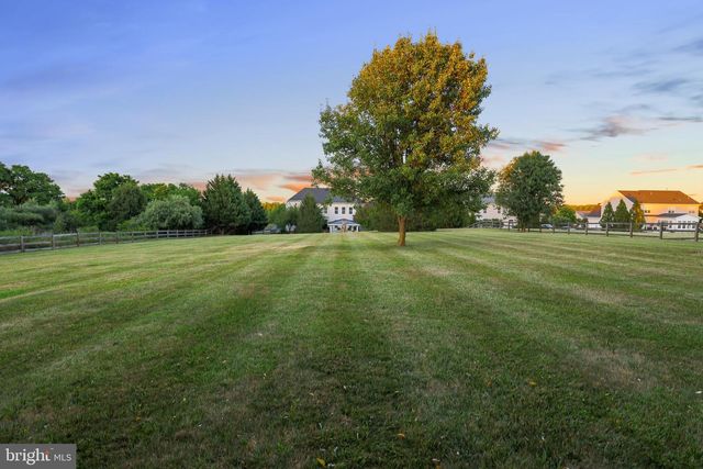 16545 LEVADE DR, Leesburg, VA 20176