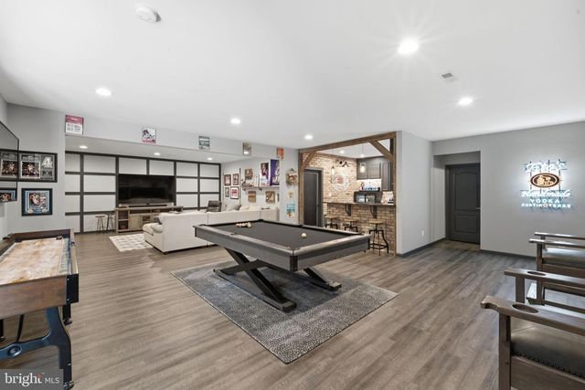 16545 LEVADE DR, Leesburg, VA 20176