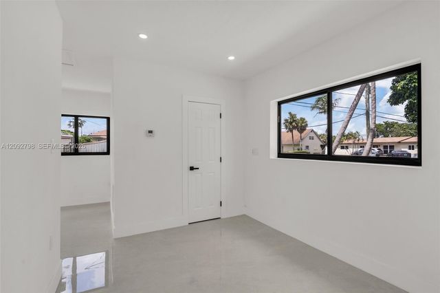 20154 NW 12th Place, Miami Gardens, FL 33169