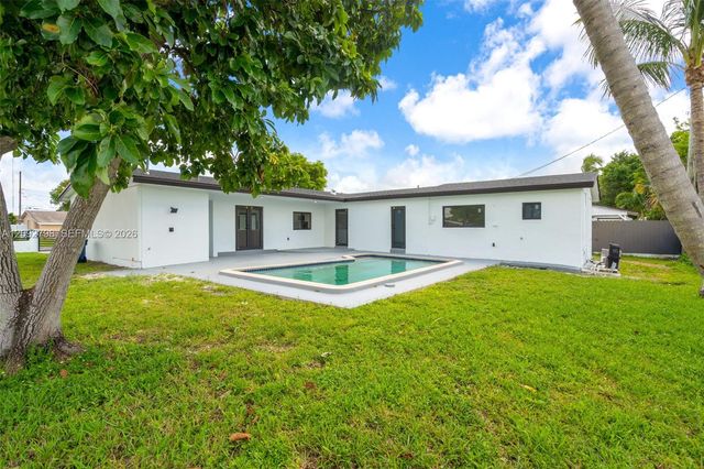 20154 NW 12th Place, Miami Gardens, FL 33169
