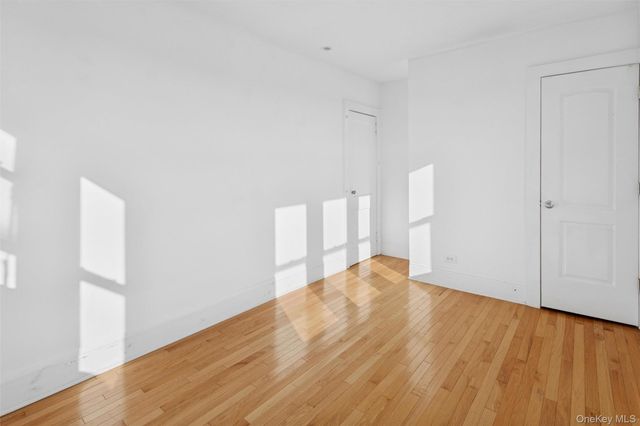 23 Troy Avenue, East Atlantic Beach, NY 11561