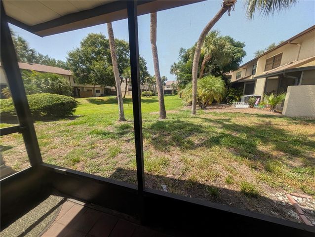 9209 SEMINOLE BOULEVARD 67, Seminole, FL 33772