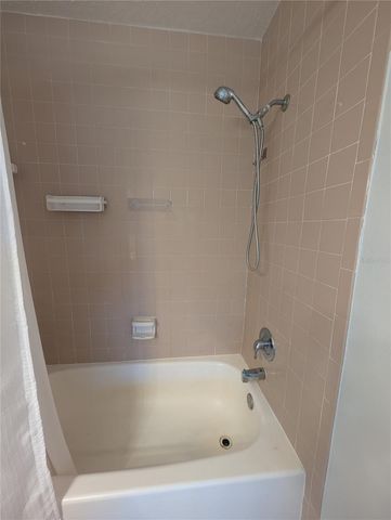 9209 SEMINOLE BOULEVARD 67, Seminole, FL 33772