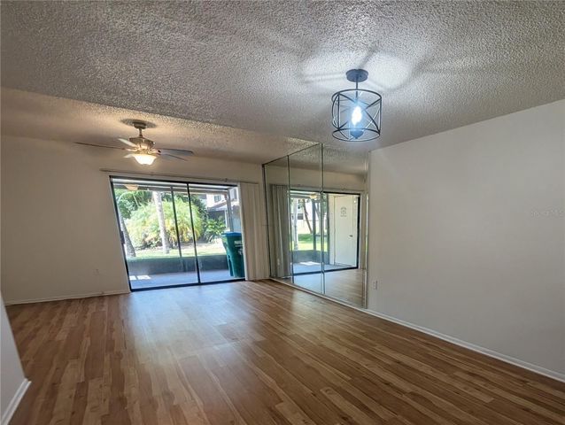 9209 SEMINOLE BOULEVARD 67, Seminole, FL 33772