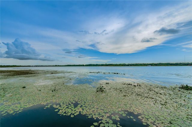 9209 SEMINOLE BOULEVARD 67, Seminole, FL 33772