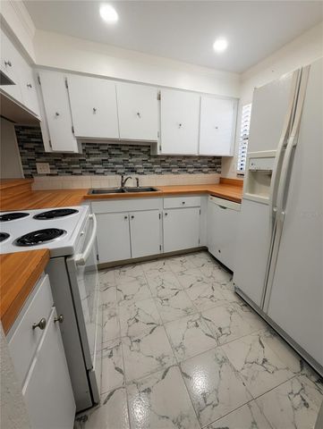 9209 SEMINOLE BOULEVARD 67, Seminole, FL 33772